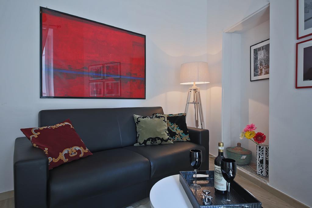 Apartments Florence Pandolfini Street Rum bild